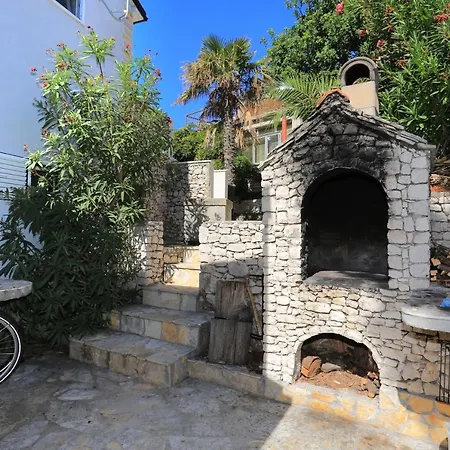 Apartment By The Sea - 13012 Rogoznica (Sibenik-Knin)
