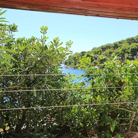 By The Sea - 13012 罗戈兹尼察