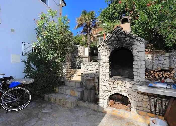 Apartamento By The Sea - 13012 Rogoznica (Sibenik-Knin)